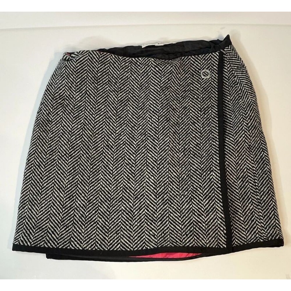 Tommy Hilfiger Wool Blend Herringbone Wrap Skirt Nylon Lined Women's Size 10